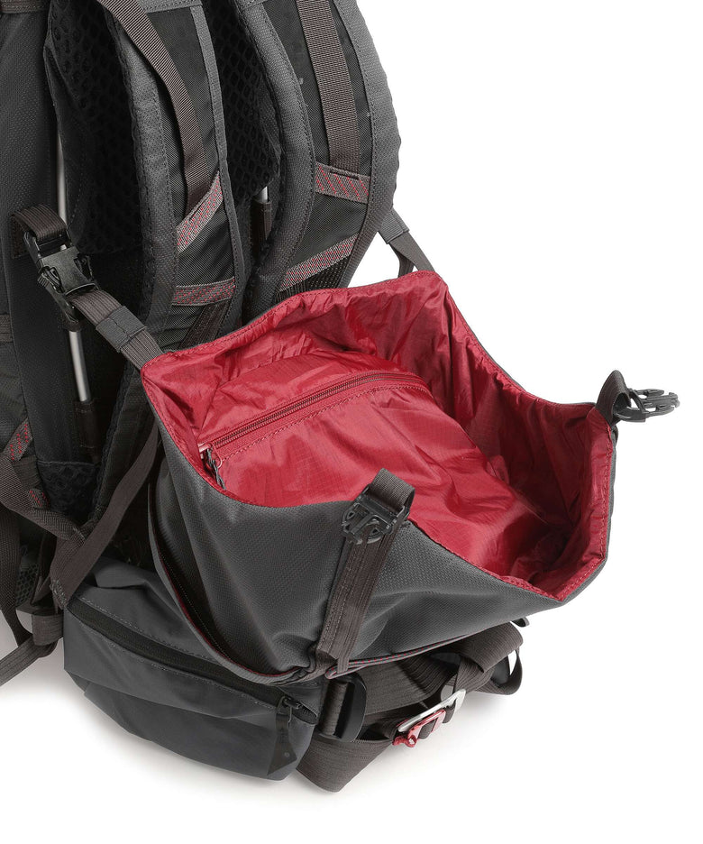 Klättermusen Bergelmer 30 Hiking backpack raven