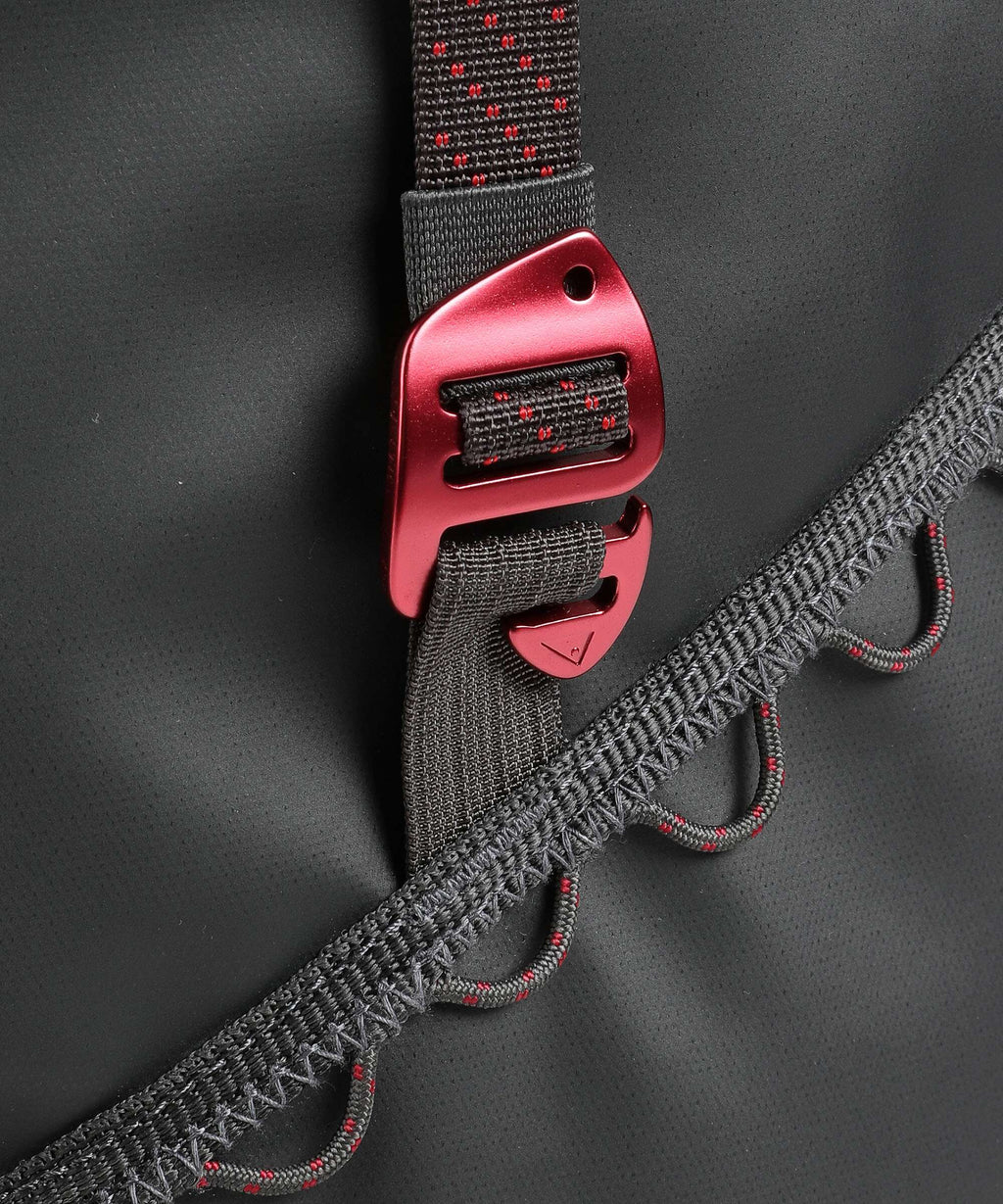 Klättermusen Ydalir 40L Travel backpack raven