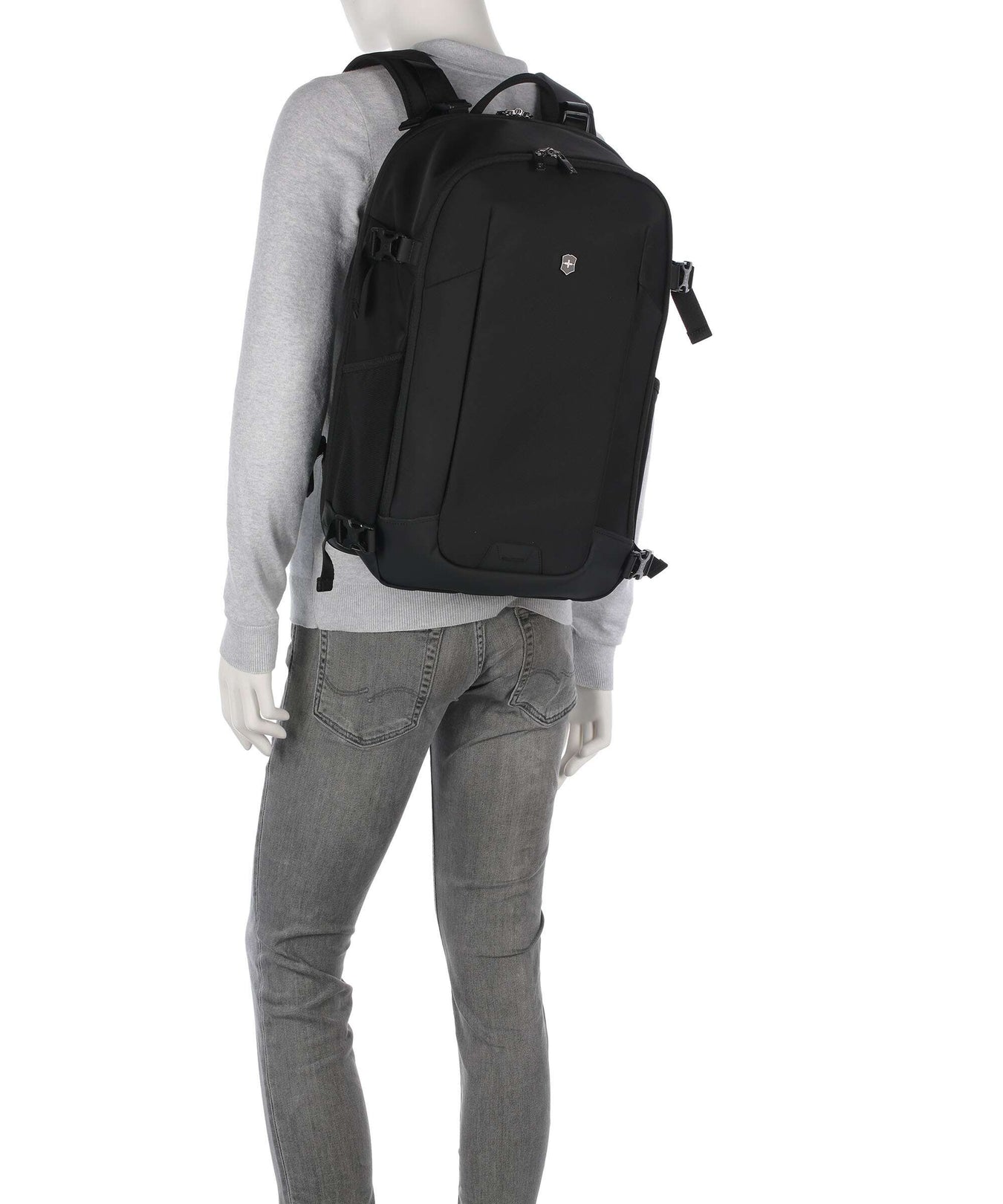 Victorinox Altmont Modern Traveler Travel backpack black