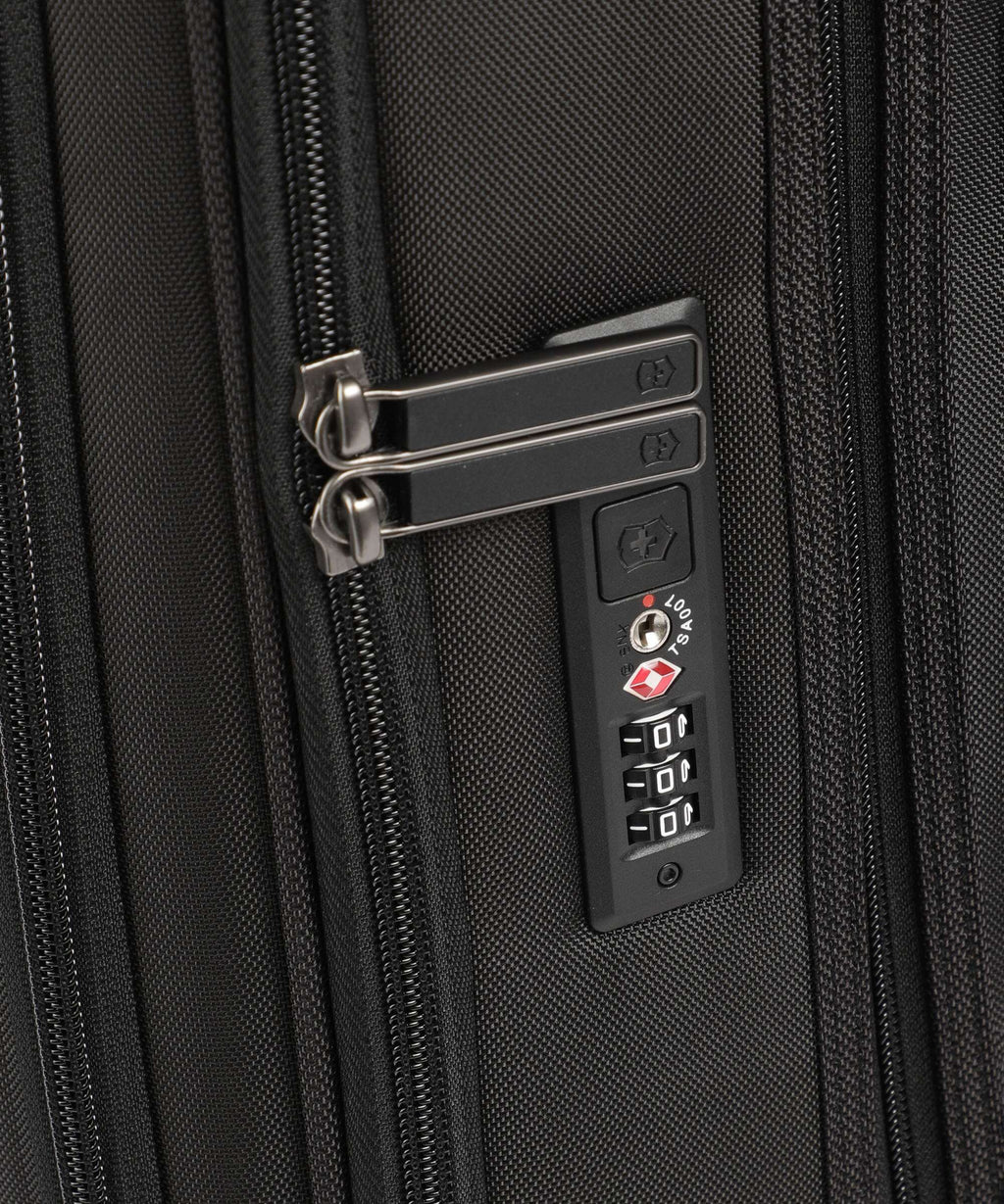 Victorinox Werks Traveler 7.0 GCO Spinner (4 wheels) black