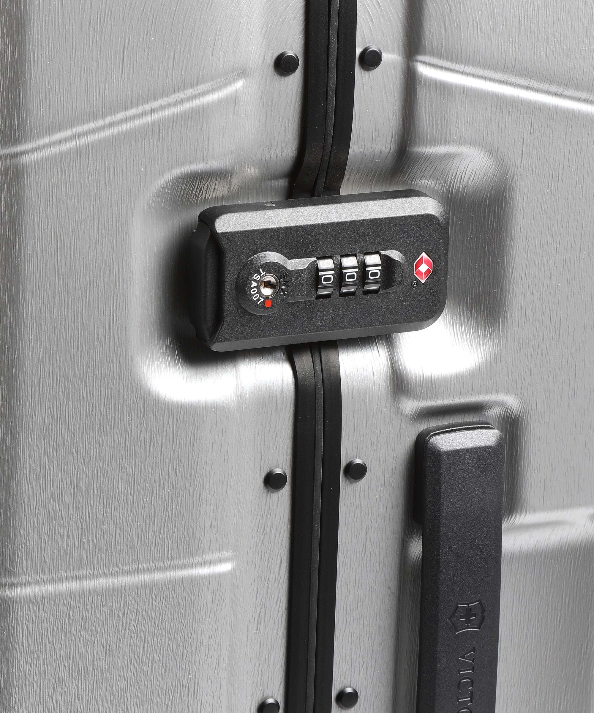 Victorinox Lexicon Framed Spinner (4 wheels) silver