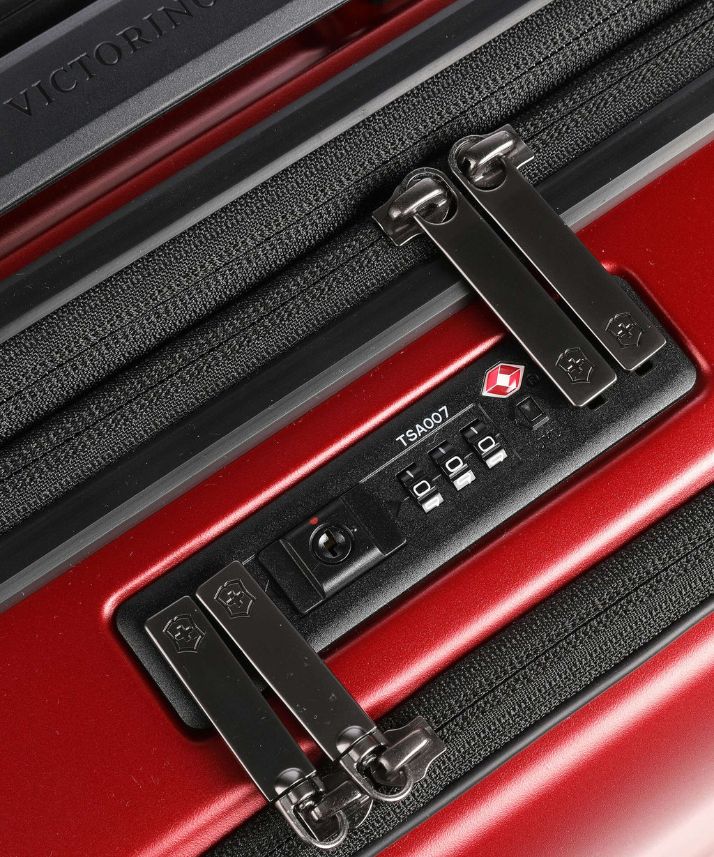 Victorinox Spectra 3.0 Exp Frequent Flyer Spinner (4 wheels) victorinox red