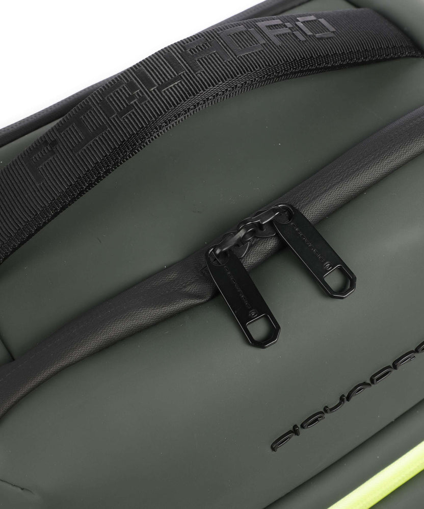 Piquadro C2OW Backpack with wheels verde