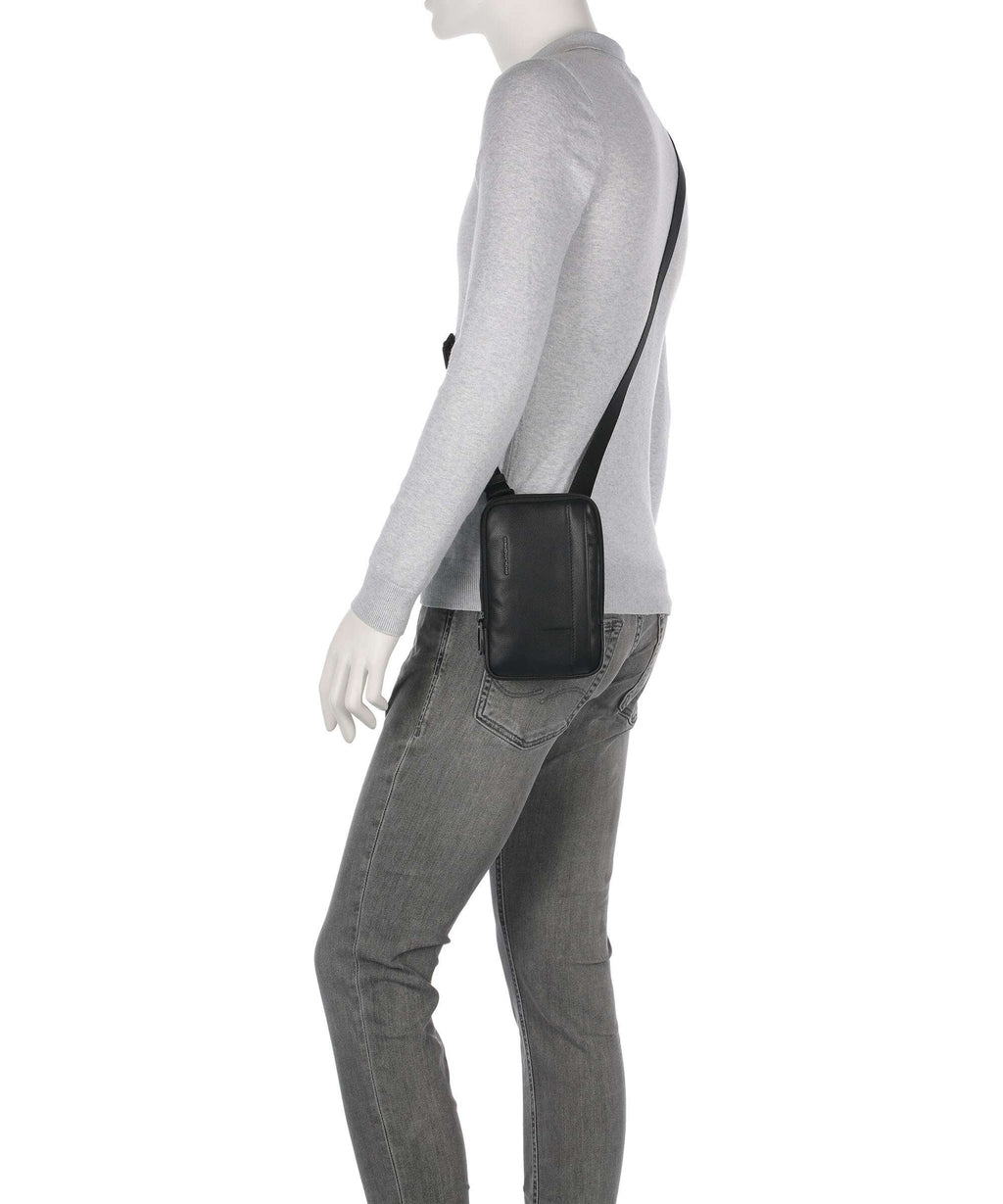 Piquadro W137 Crossbody bag nero