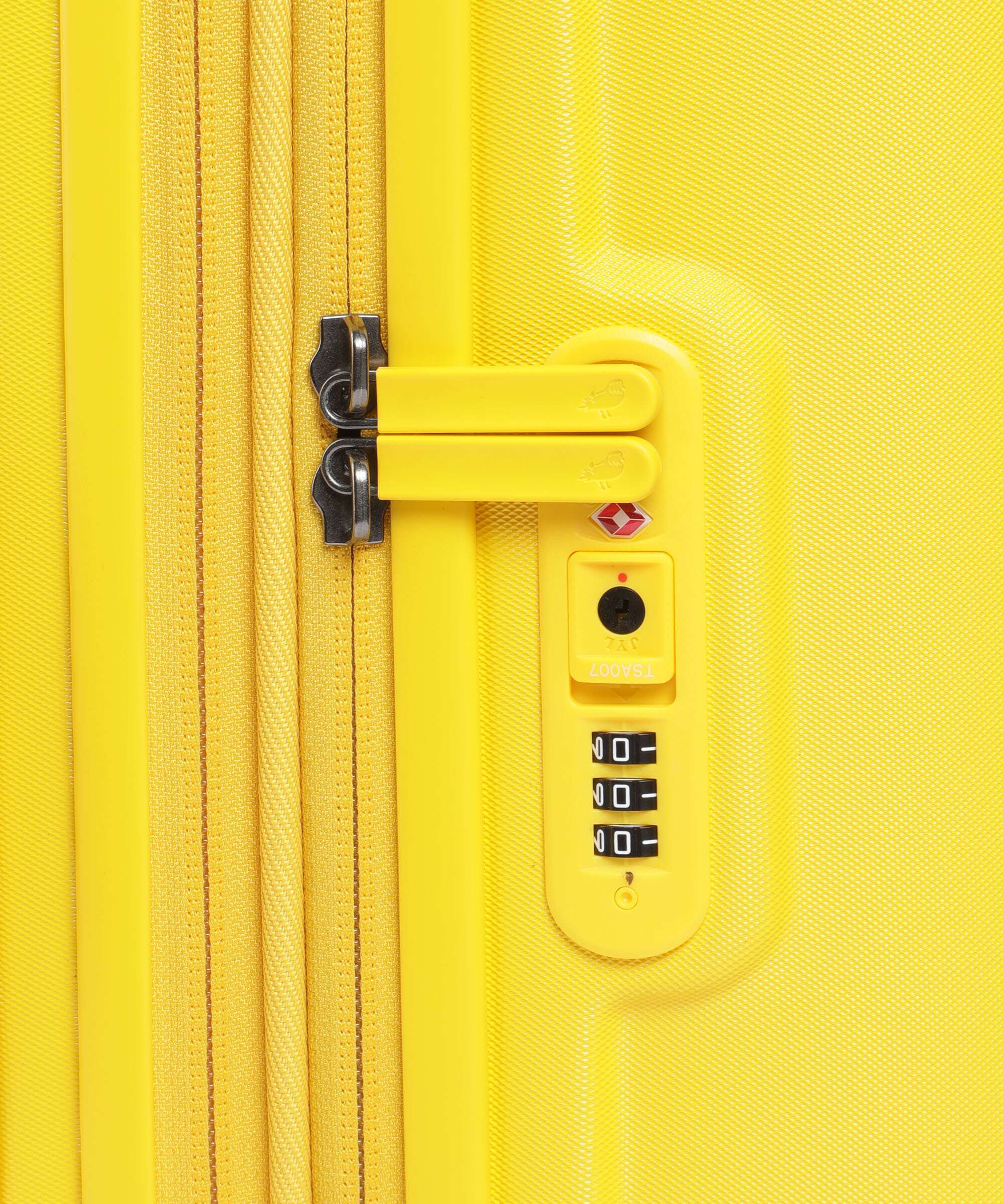 Mandarina Duck Logoduck+ Spinner (4 wheels) yellow