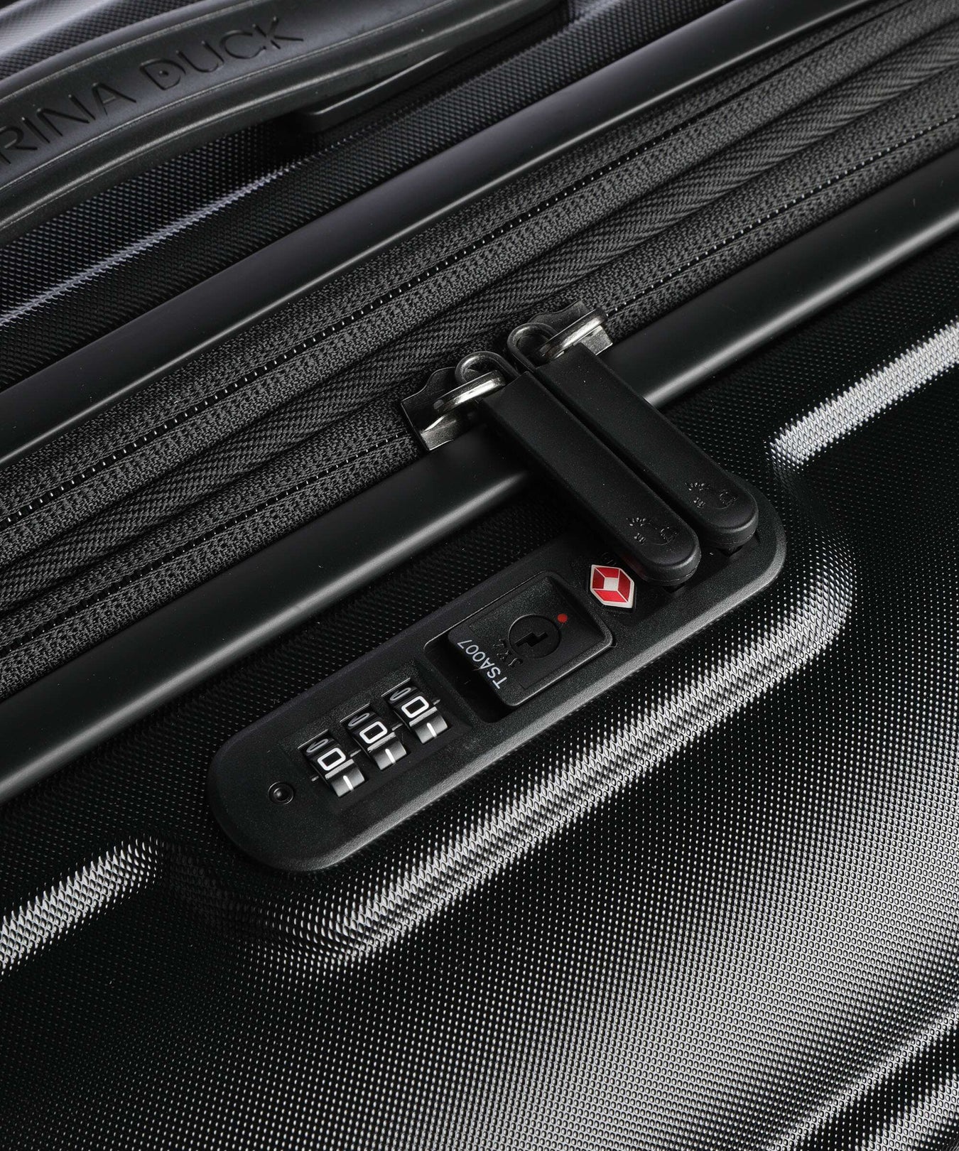 Mandarina Duck Logoduck+ Spinner (4 wheels) black