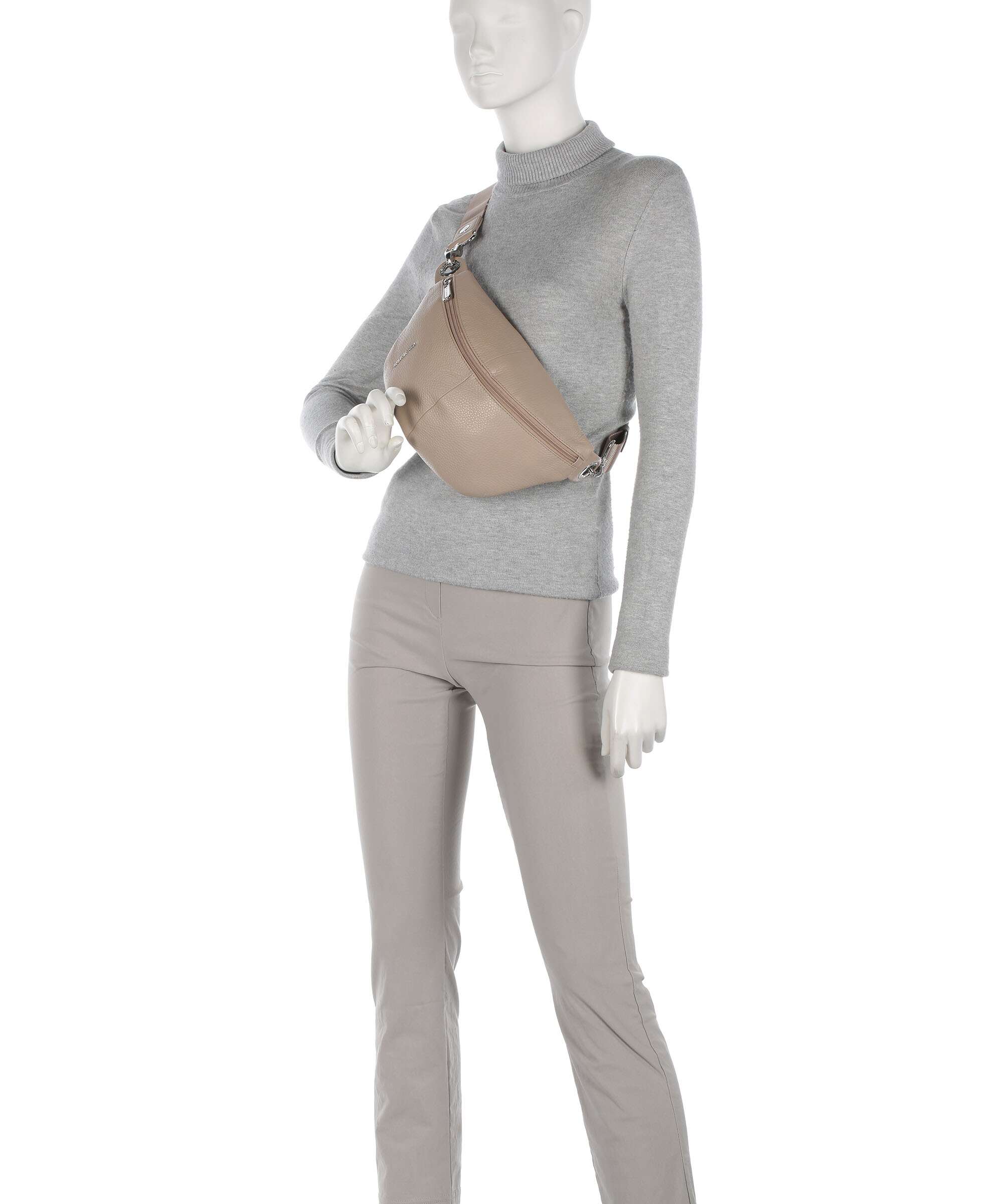Mandarina Duck Mellow Leather Fanny pack warm taupe