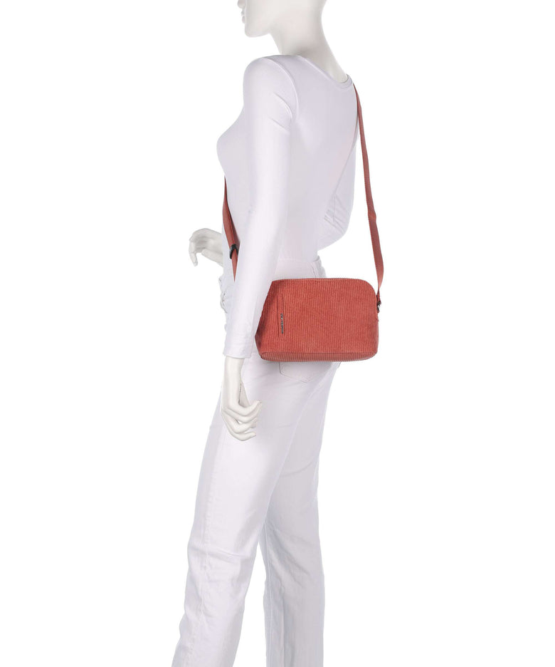 Mandarina Duck Hunter Velvet Crossbody bag winter rose