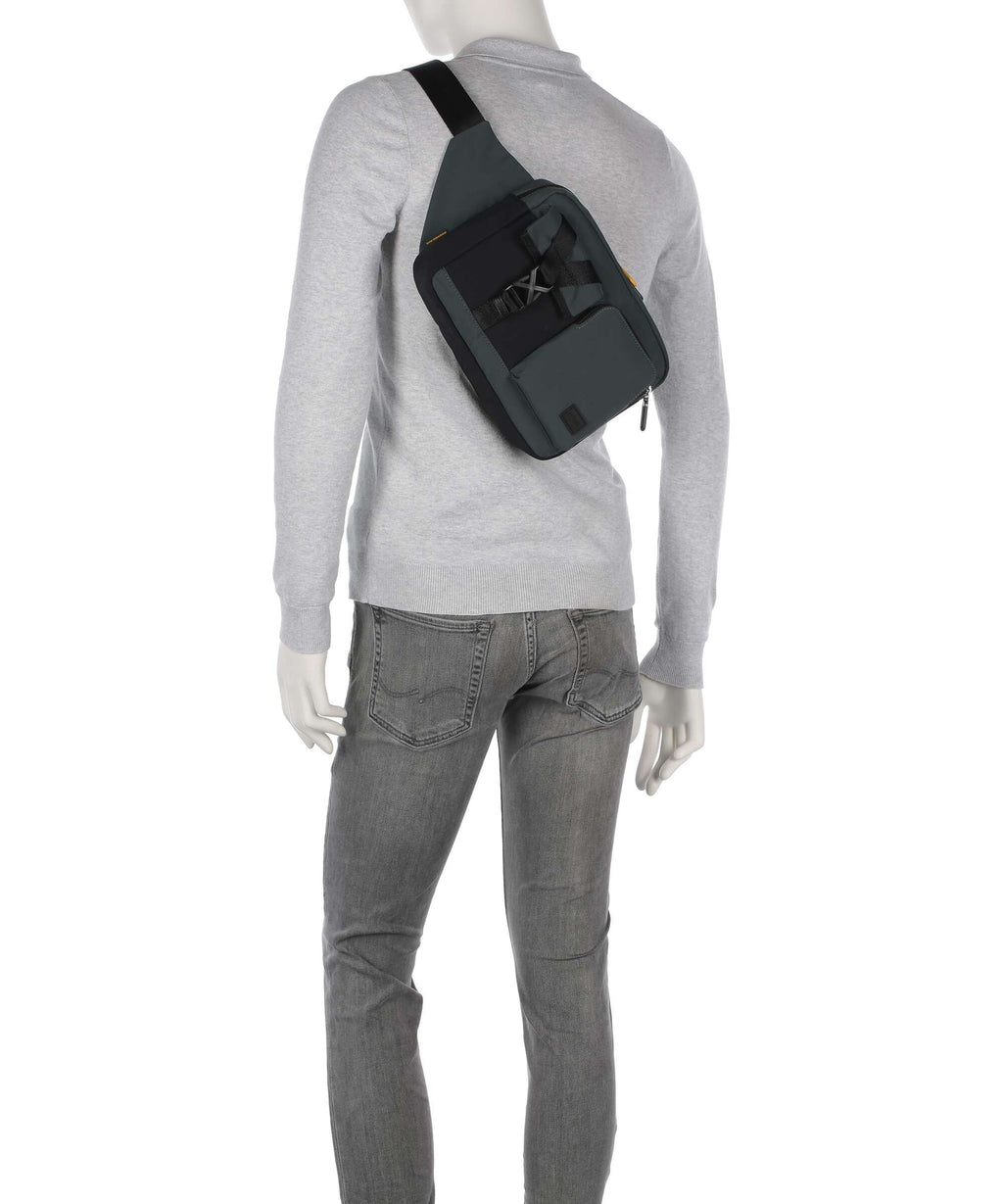 Mandarina Duck Y-Lite Fanny pack pine green