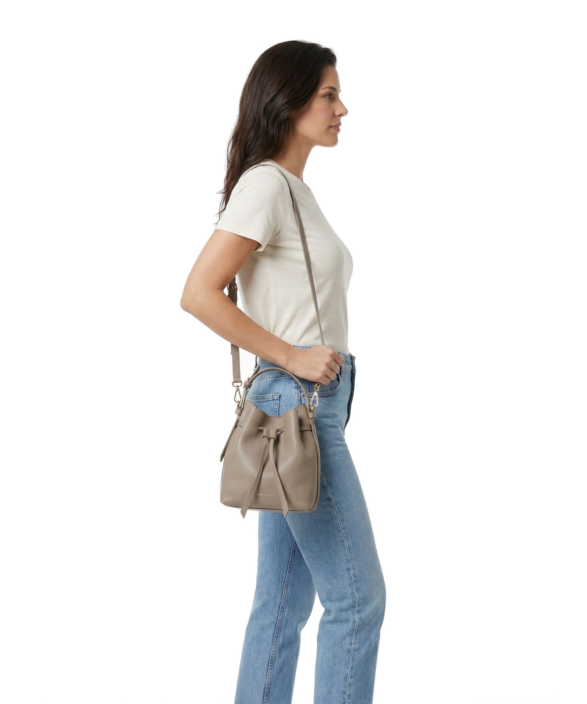Coccinelle Malory Bucket bag warm taupe