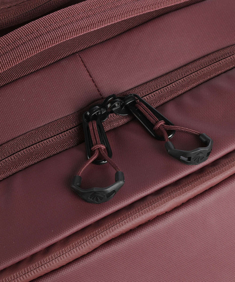 Eagle Creek Tarmac 65 Spinner (4 wheels) currant