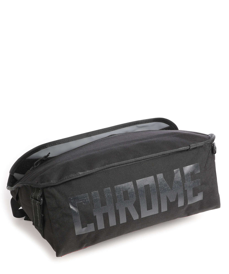Chrome Simple MD Messenger bag black