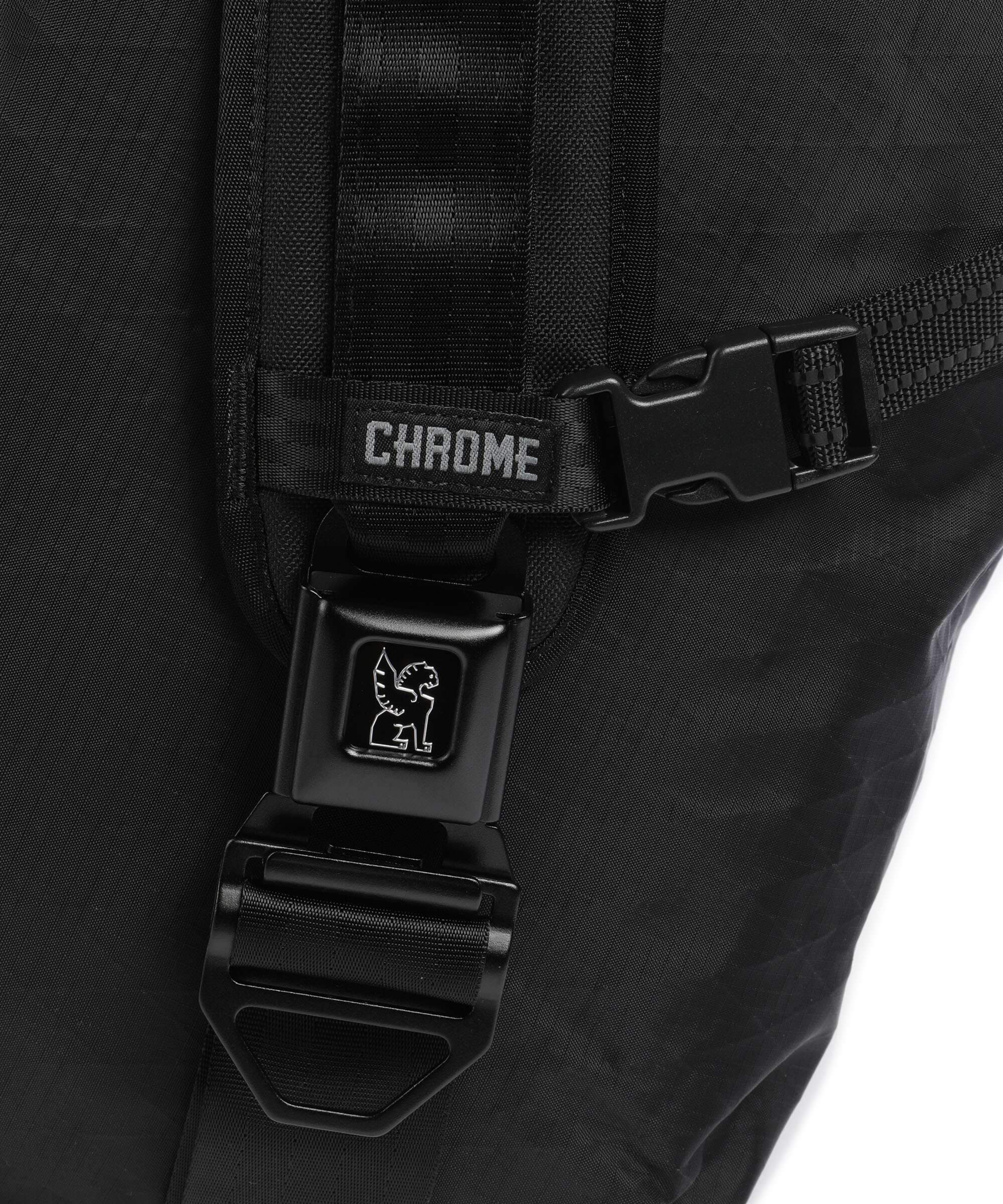 Chrome Citizen 24L Messenger bag black