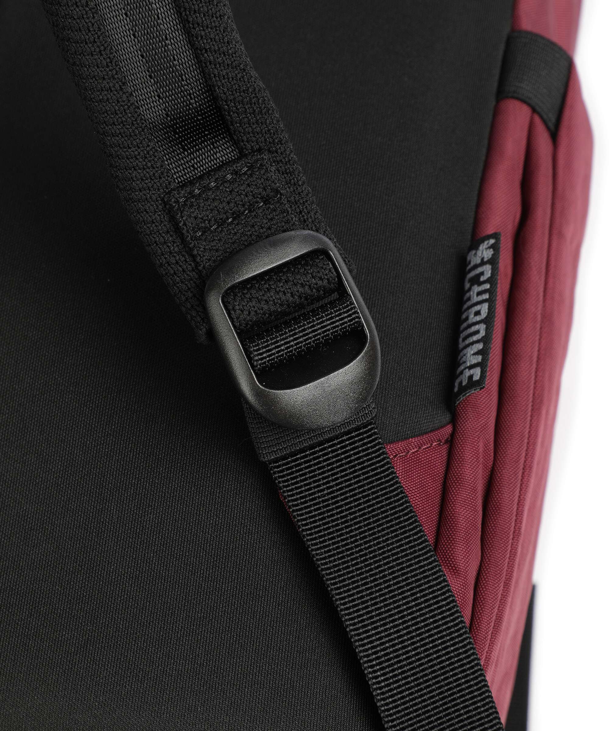 Chrome District Collection Highline 20 Backpack royale