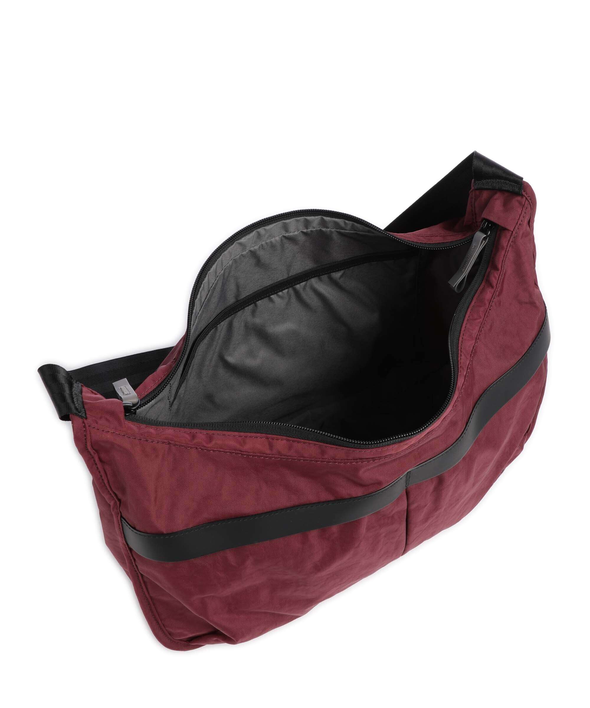 Chrome District Collection Yoyogi 14L Shoulder bag royale