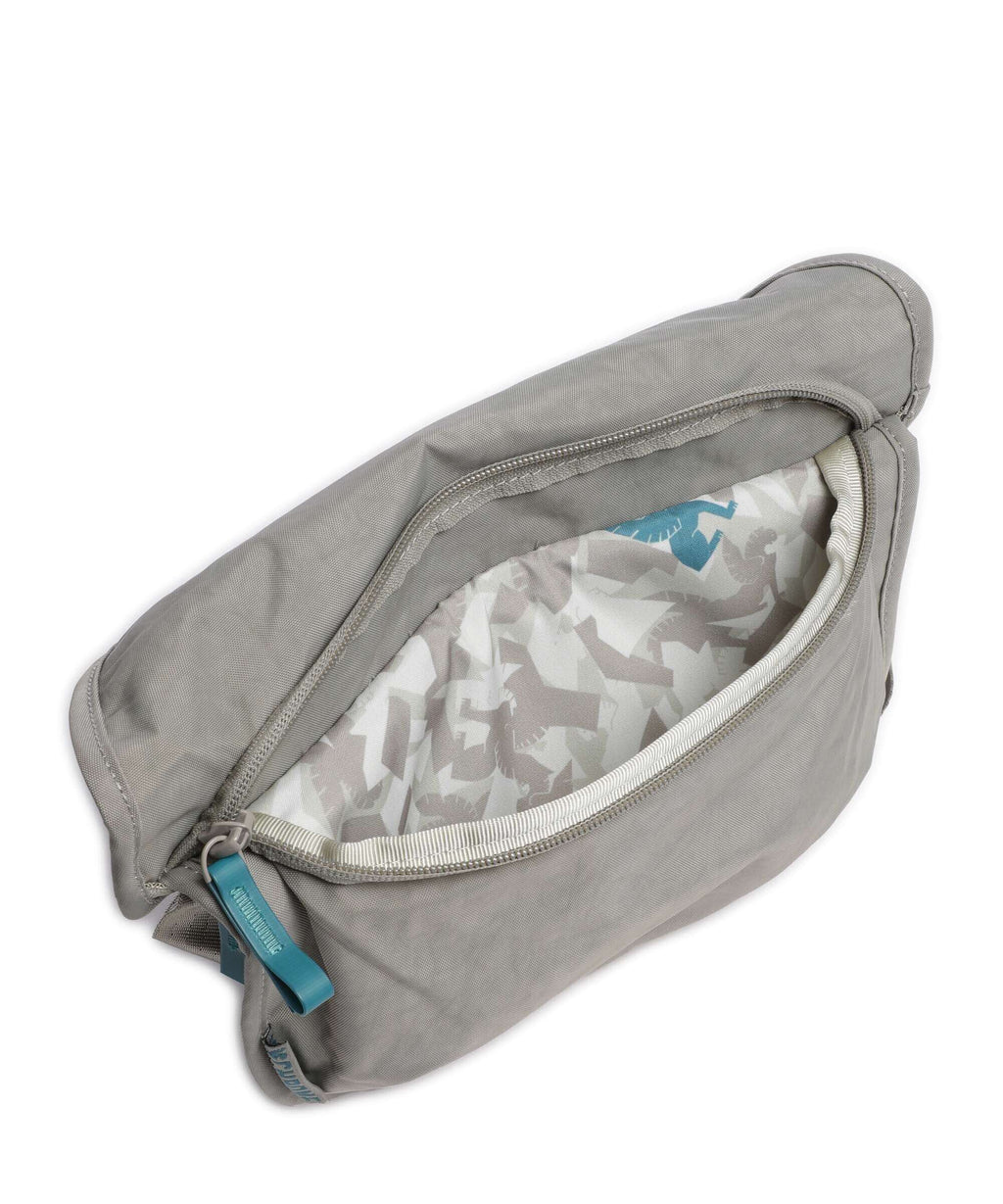 Chrome District Collection Sodo 3L Fanny pack sage