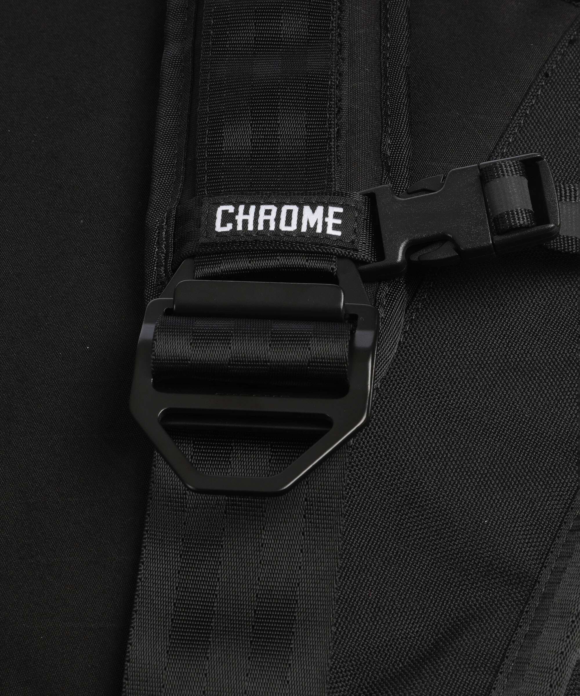 Chrome Barrage 16L Tote bag black