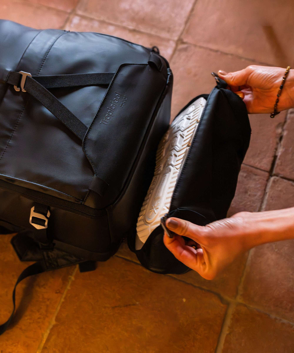 Tropicfeel Hive Travel backpack core black