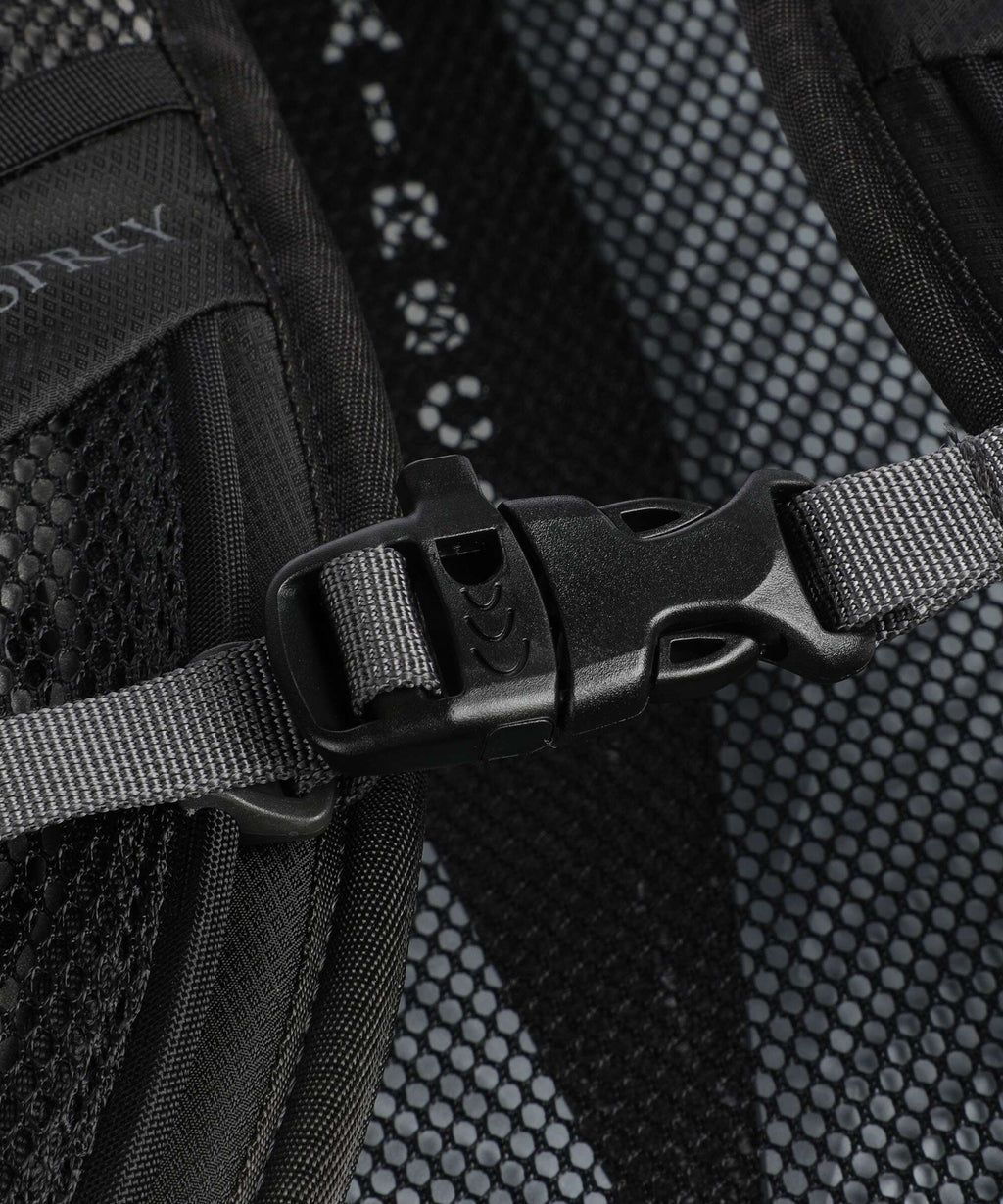 Osprey Sportlite 30 S/M Hiking backpack dark charcoal grey