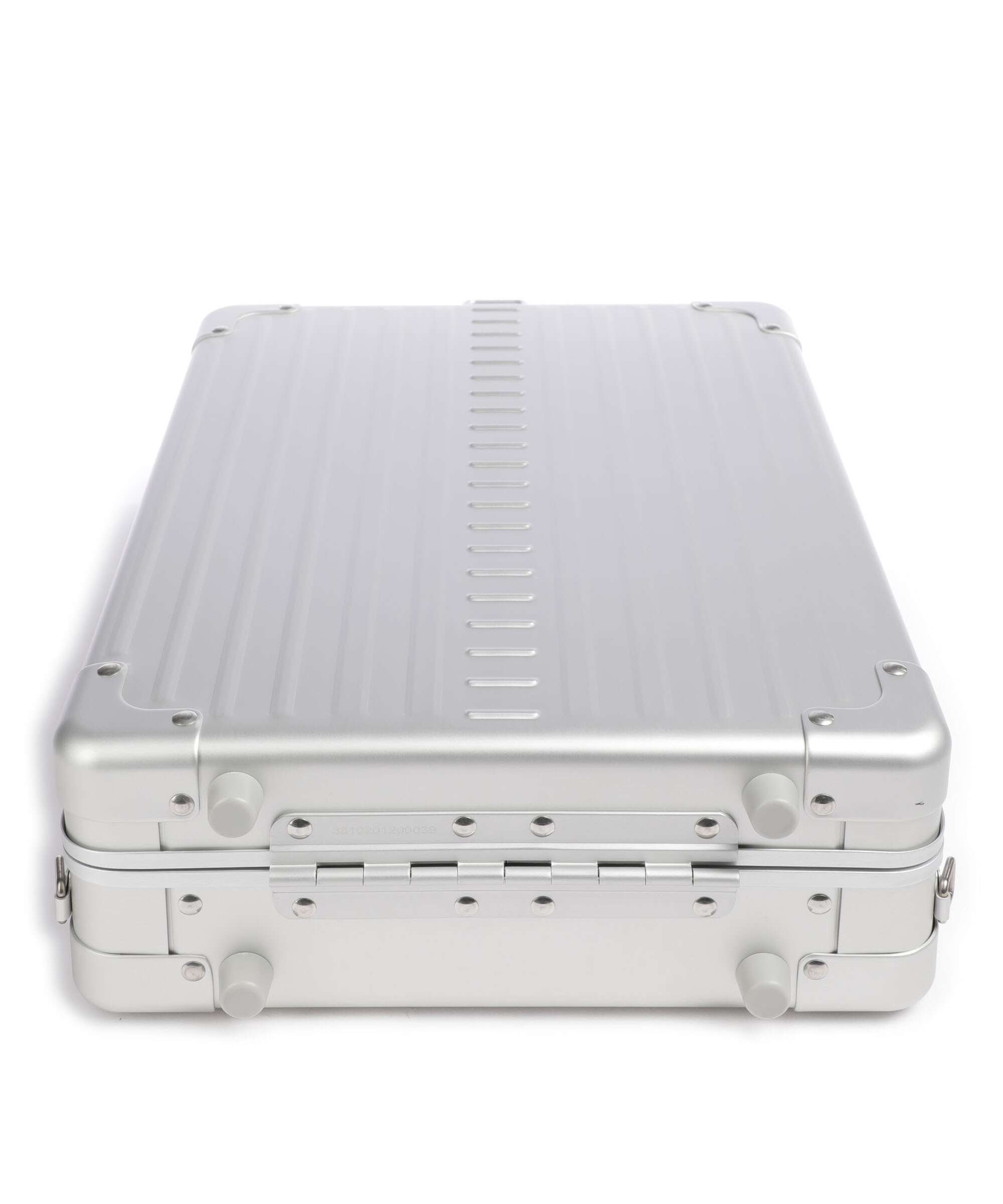 Aleon Classic 16 Vertical Briefcase platinum