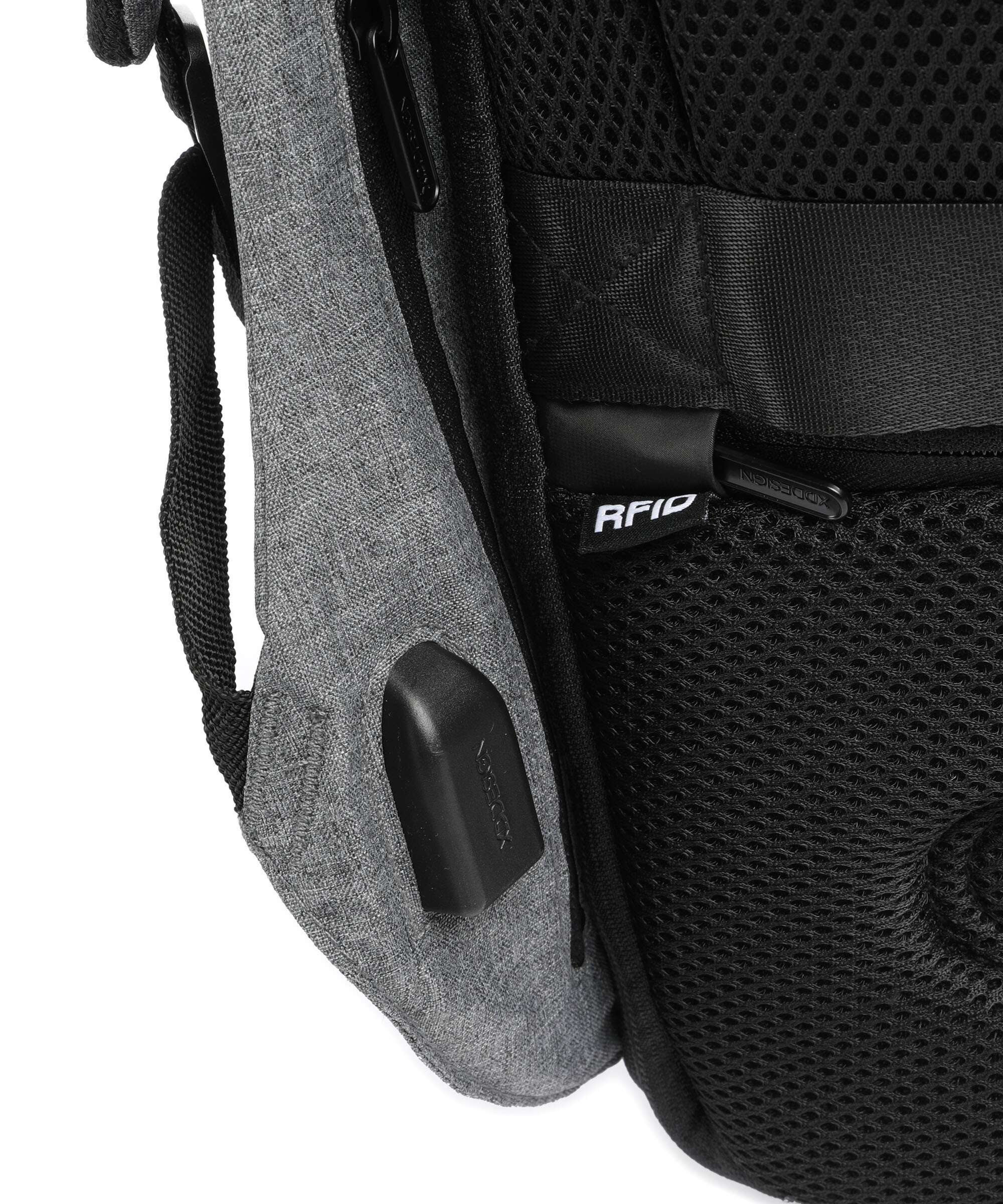 XD Design Bobby Hero XL Backpack grey