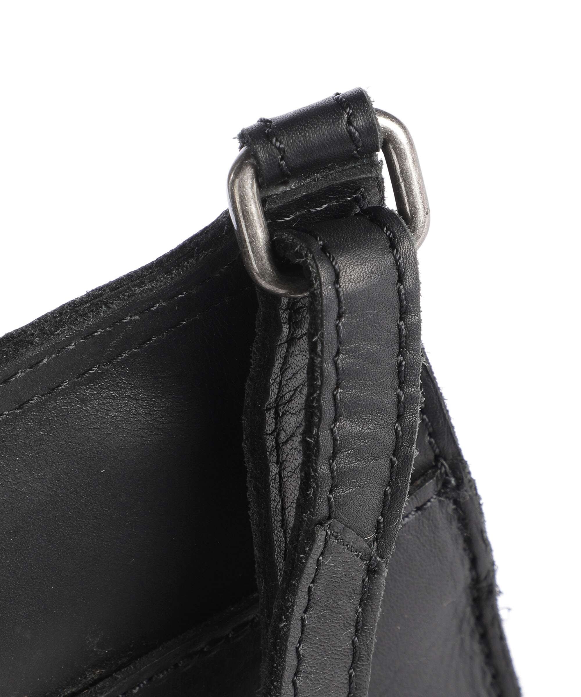 The Chesterfield Brand Cow Wax Pull Up Nebra Phone bag black