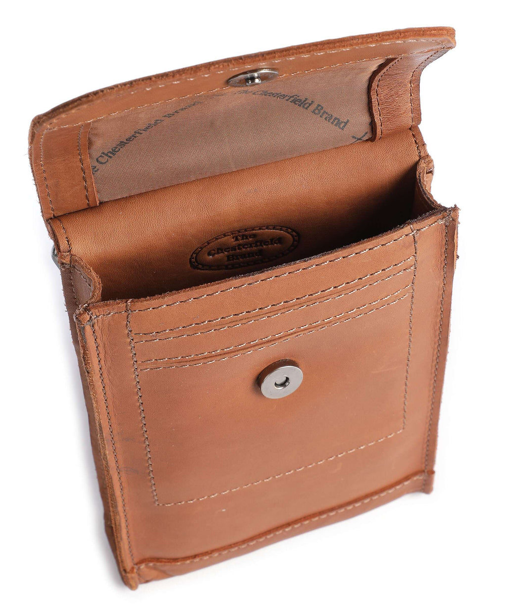 The Chesterfield Brand Wax Pull Up Cow Nebra Phone bag cognac