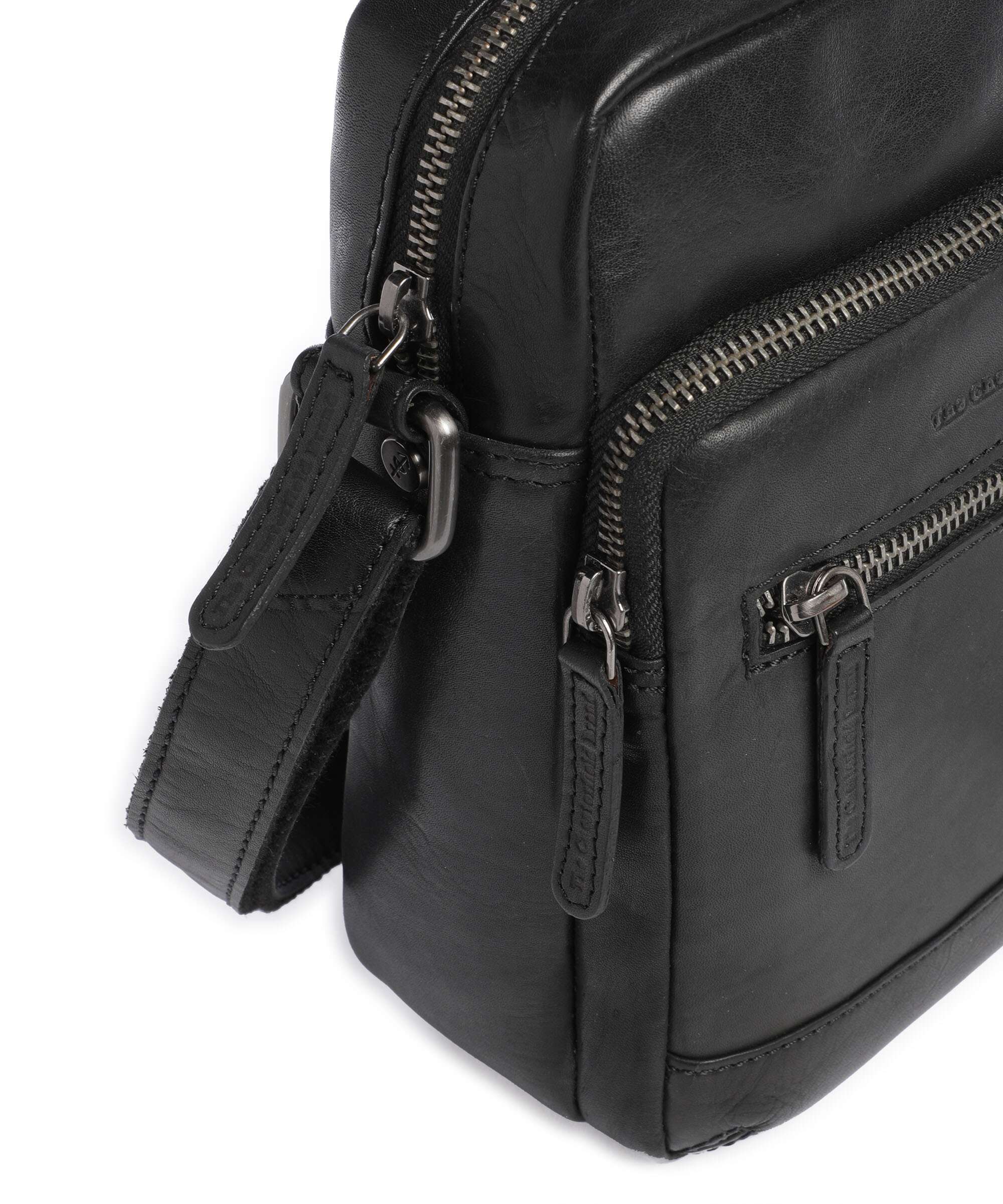 The Chesterfield Brand Novum Amantea Crossbody bag black