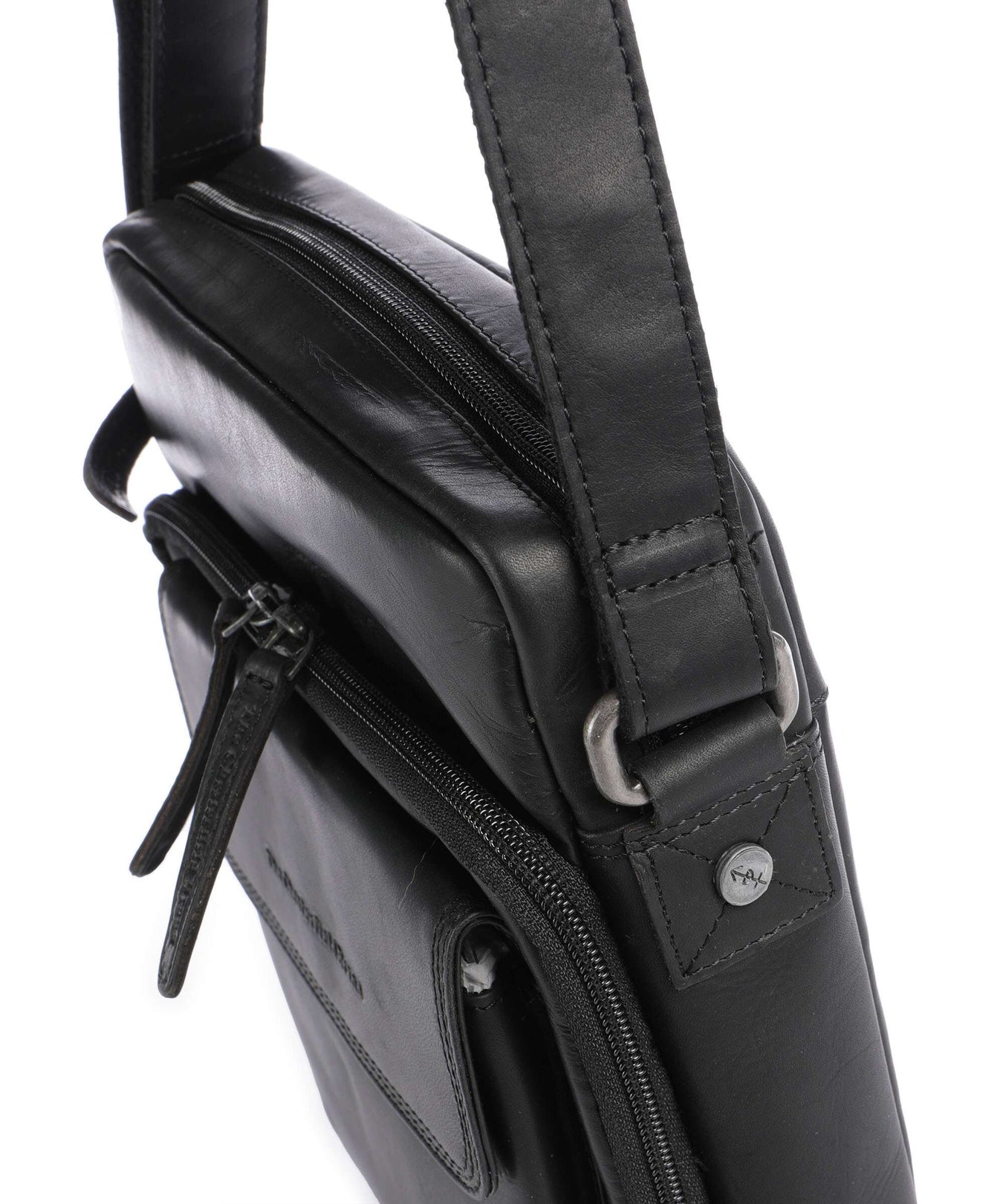 The Chesterfield Brand Wax Pull Up Cow Montira Crossbody bag black