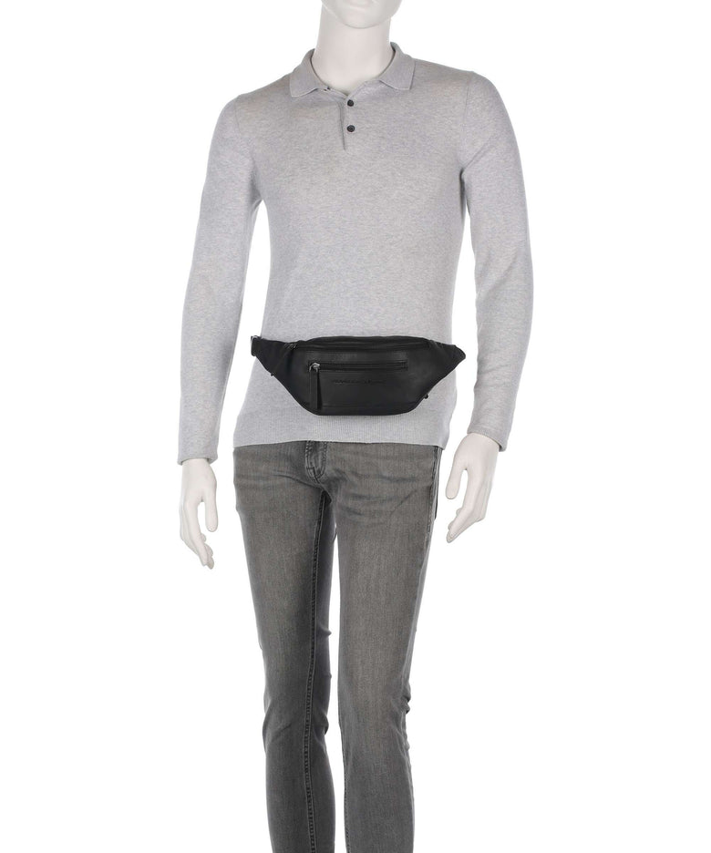 The Chesterfield Brand Wax Pull Up Cow Brana Fanny pack black