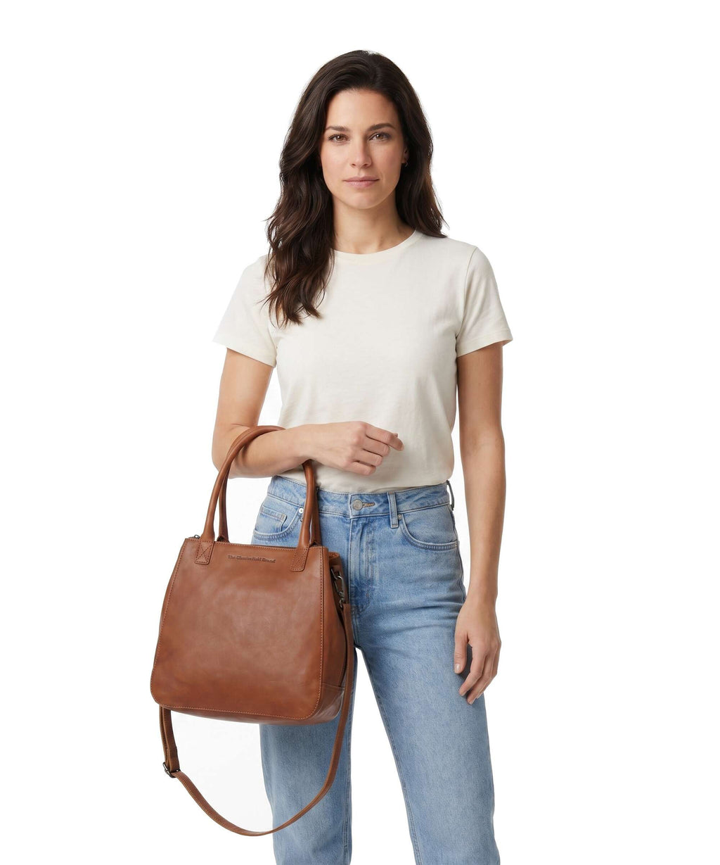The Chesterfield Brand Cow Wax Pull Up Solvin Handbag cognac