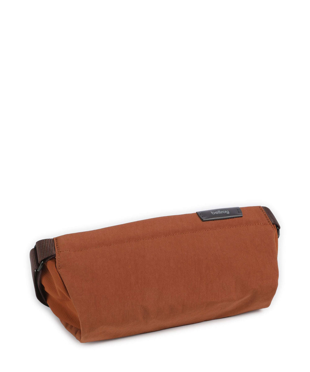 Bellroy City 4 Mini Sling bag bronze