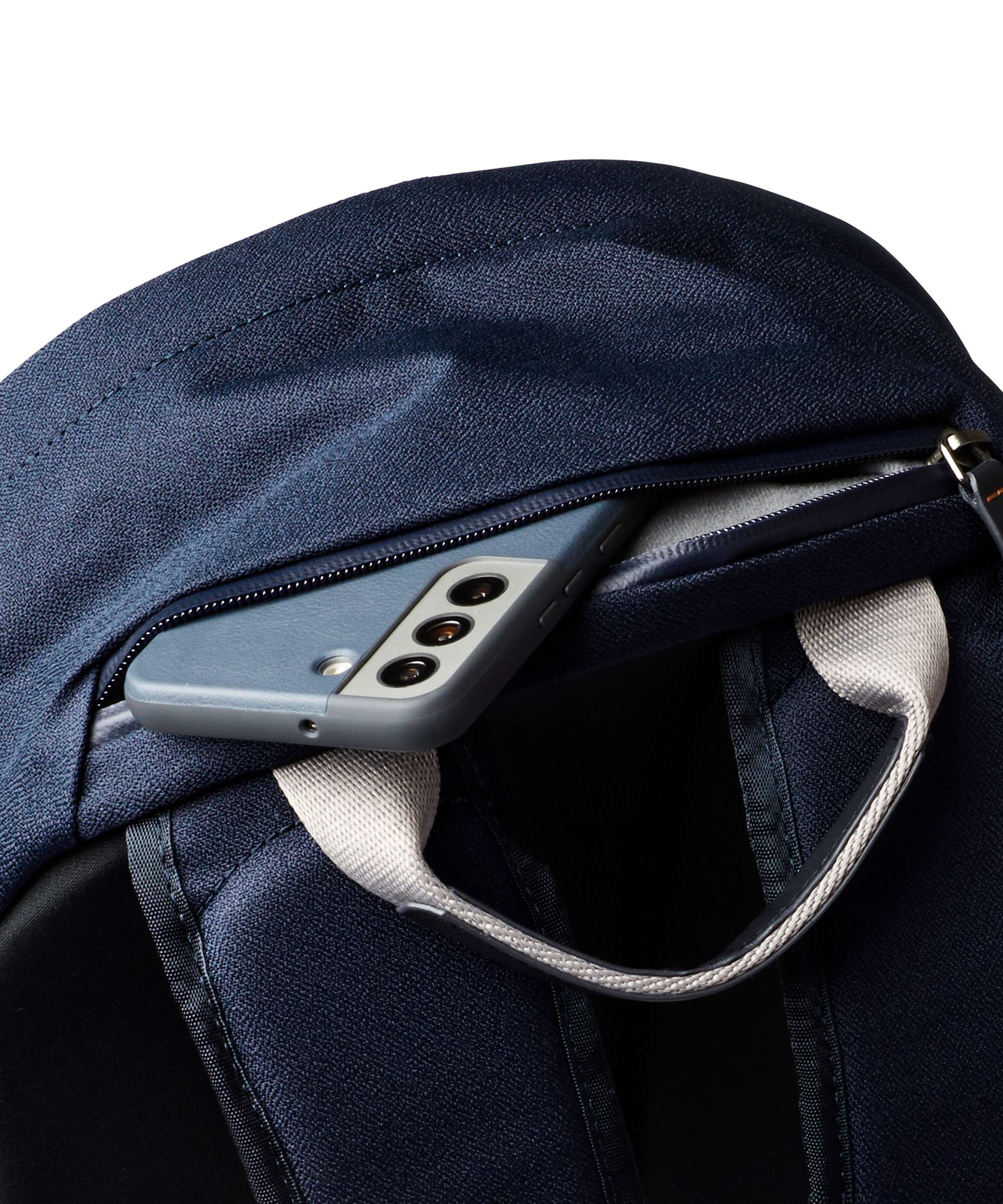 Bellroy Classic 20 Backpack navy