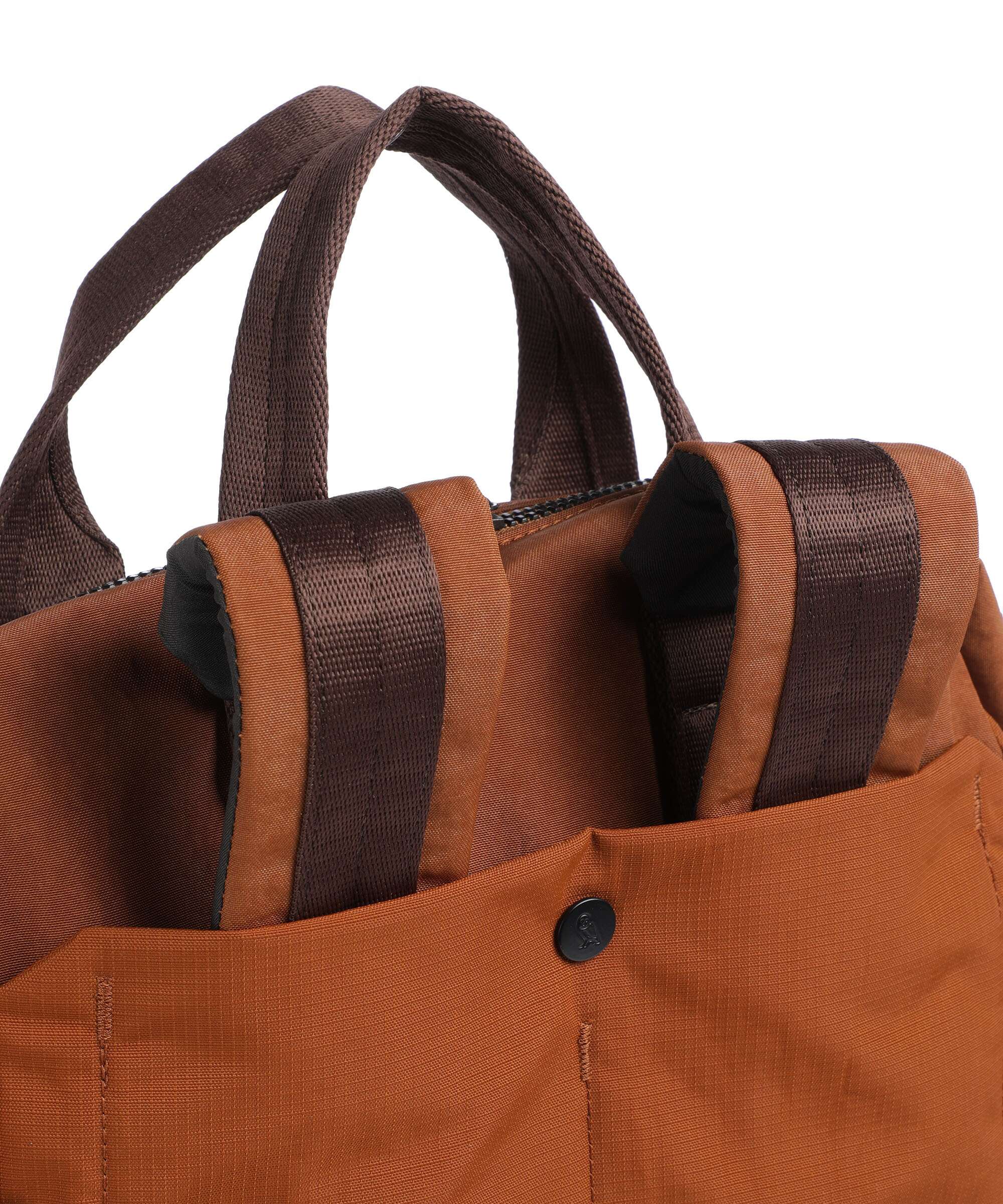 Bellroy Tokyo 20 Backpack bag bronze