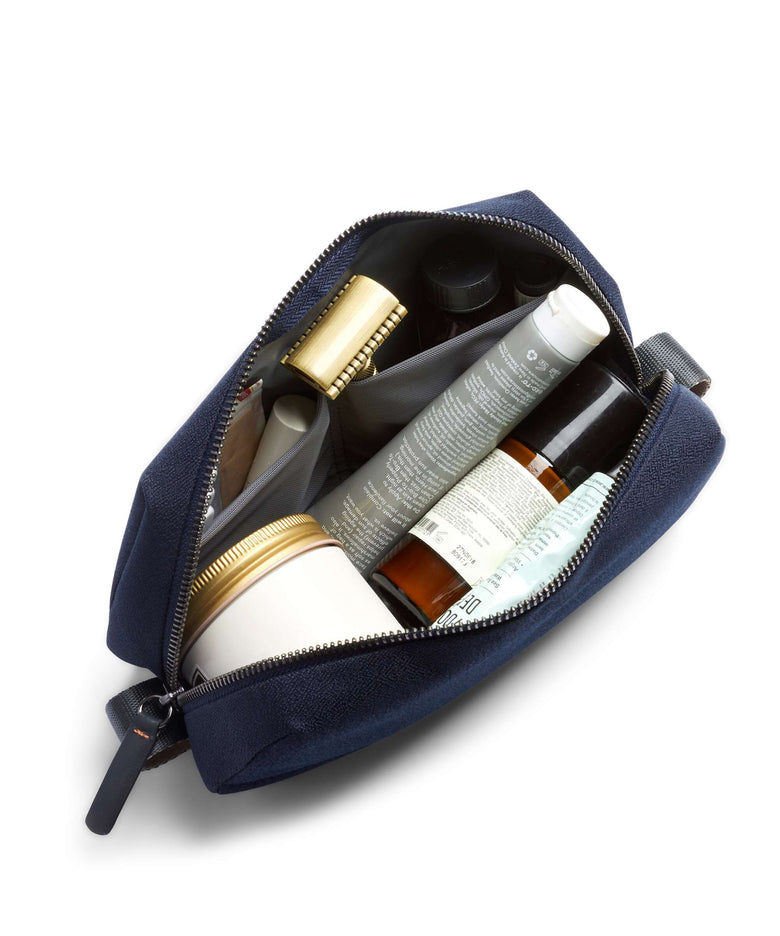 Bellroy Toiletry bag navy