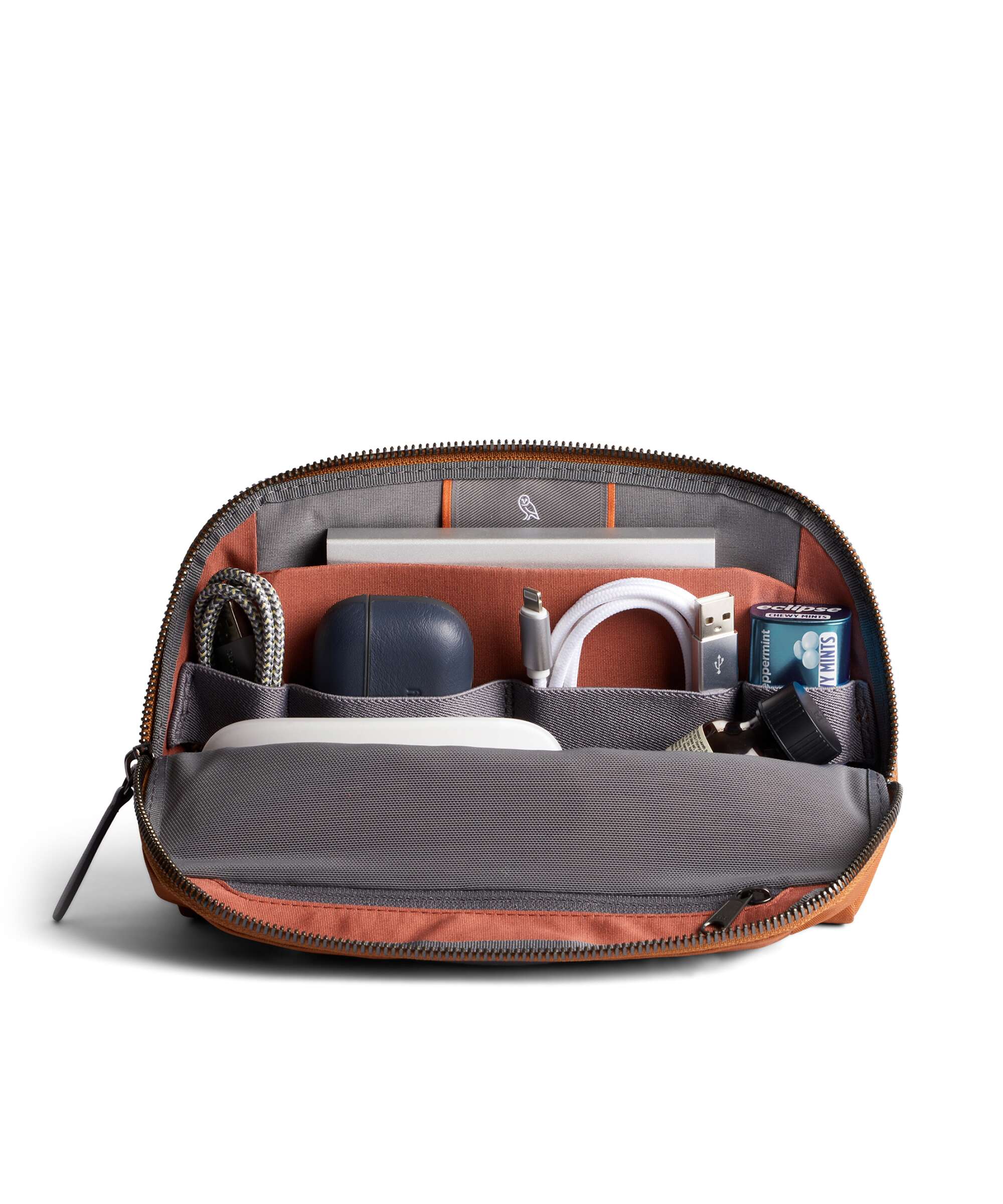 Bellroy Tech Desk Caddy Travel accessory bronze