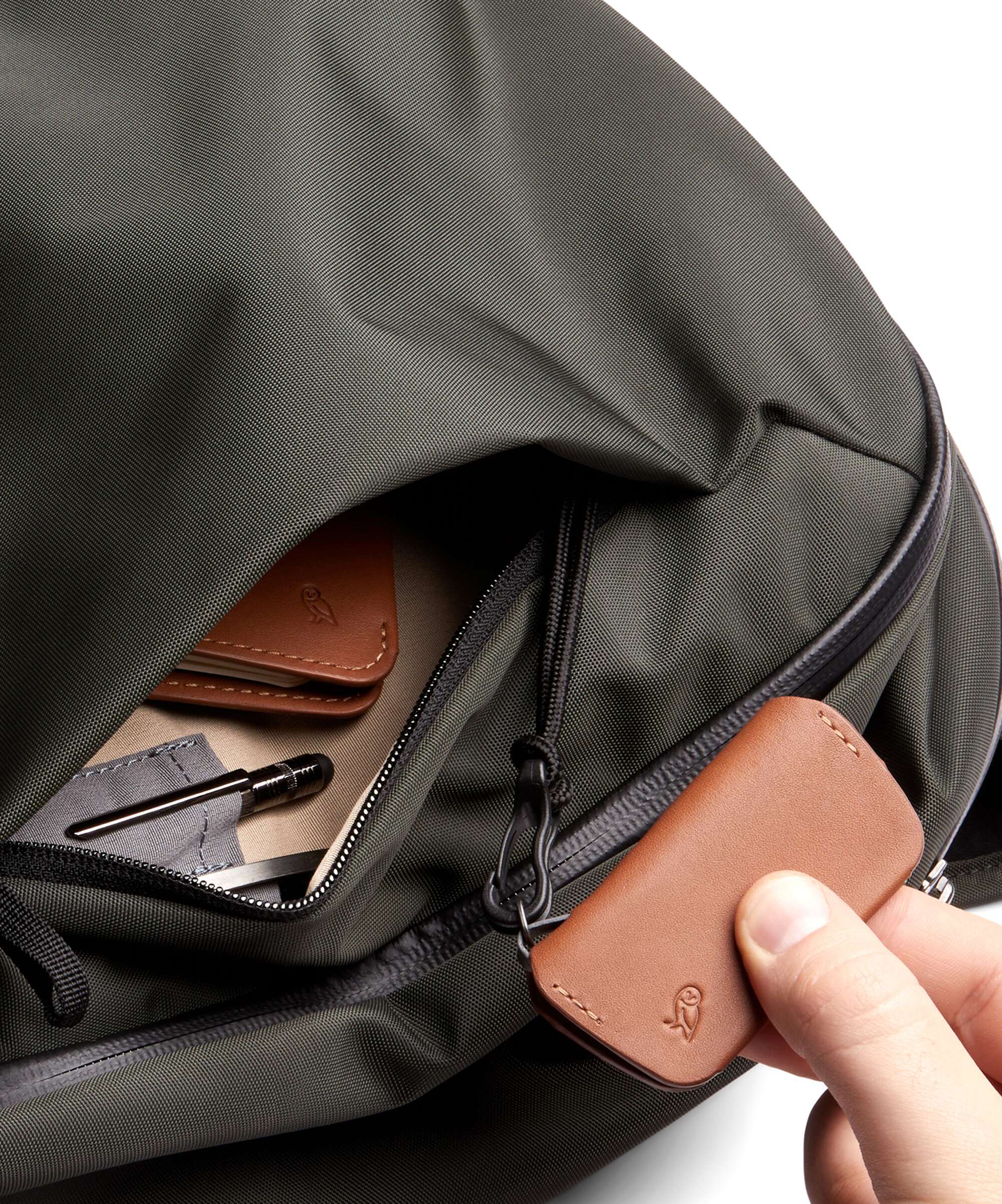 Bellroy Transit 20 Backpack olive