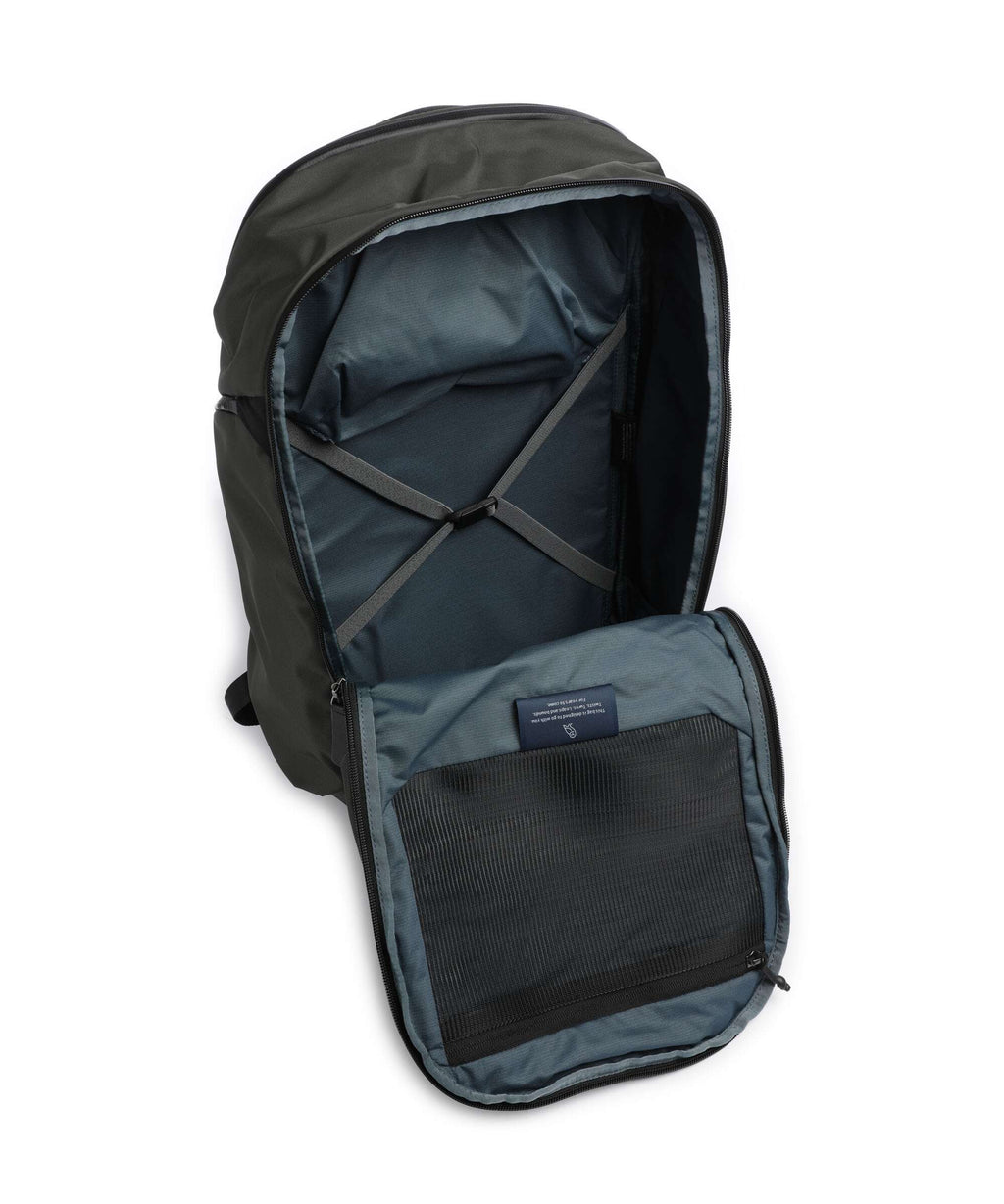 Bellroy Transit 28L Pro Backpack olive