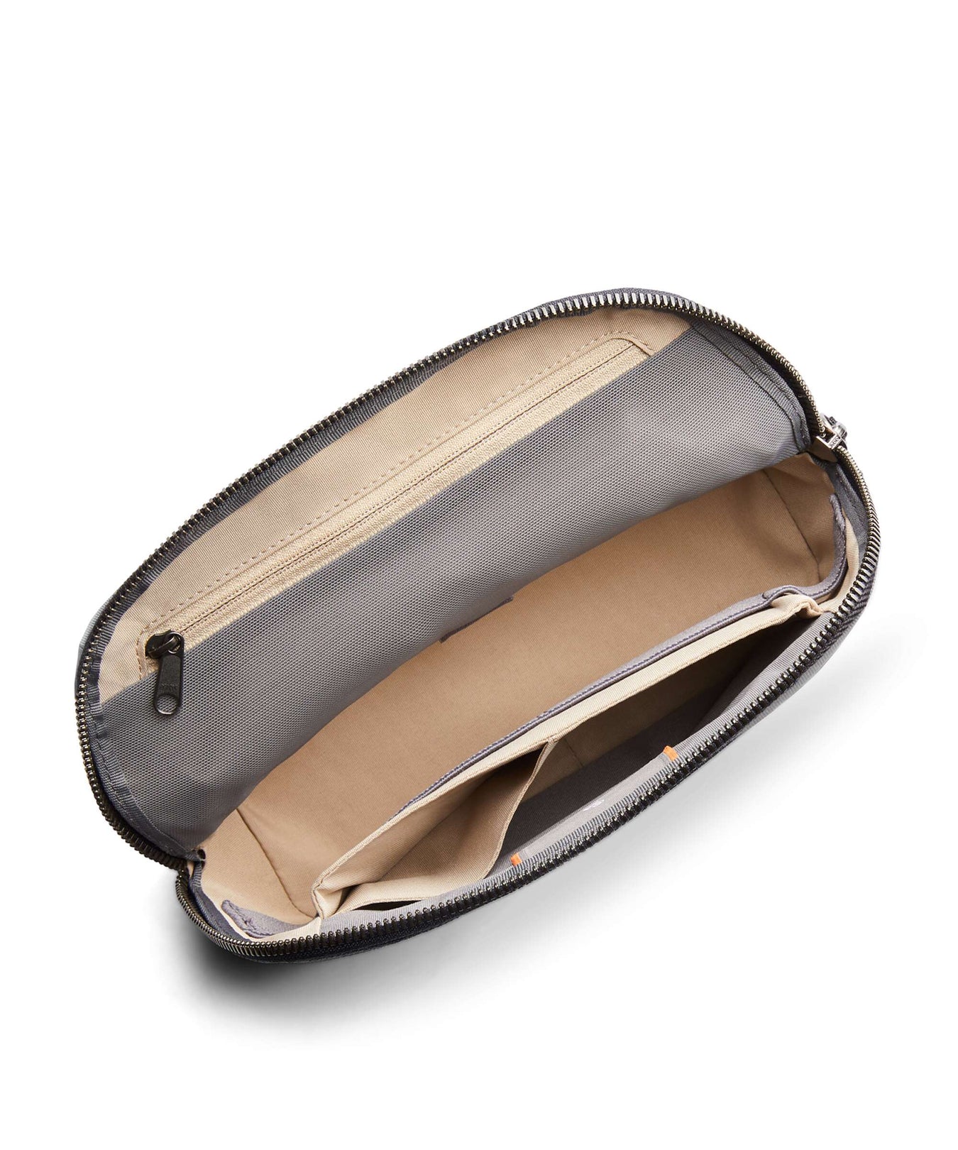 Bellroy Tech Desk Caddy Travel accessory eucalyptus