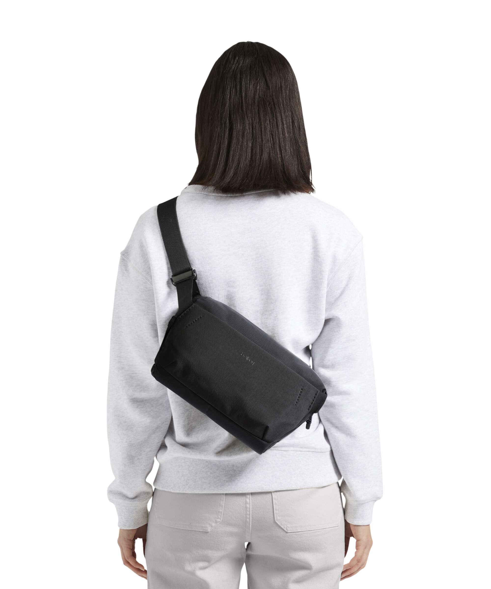Bellroy Venture 6 Sling bag deep ocean